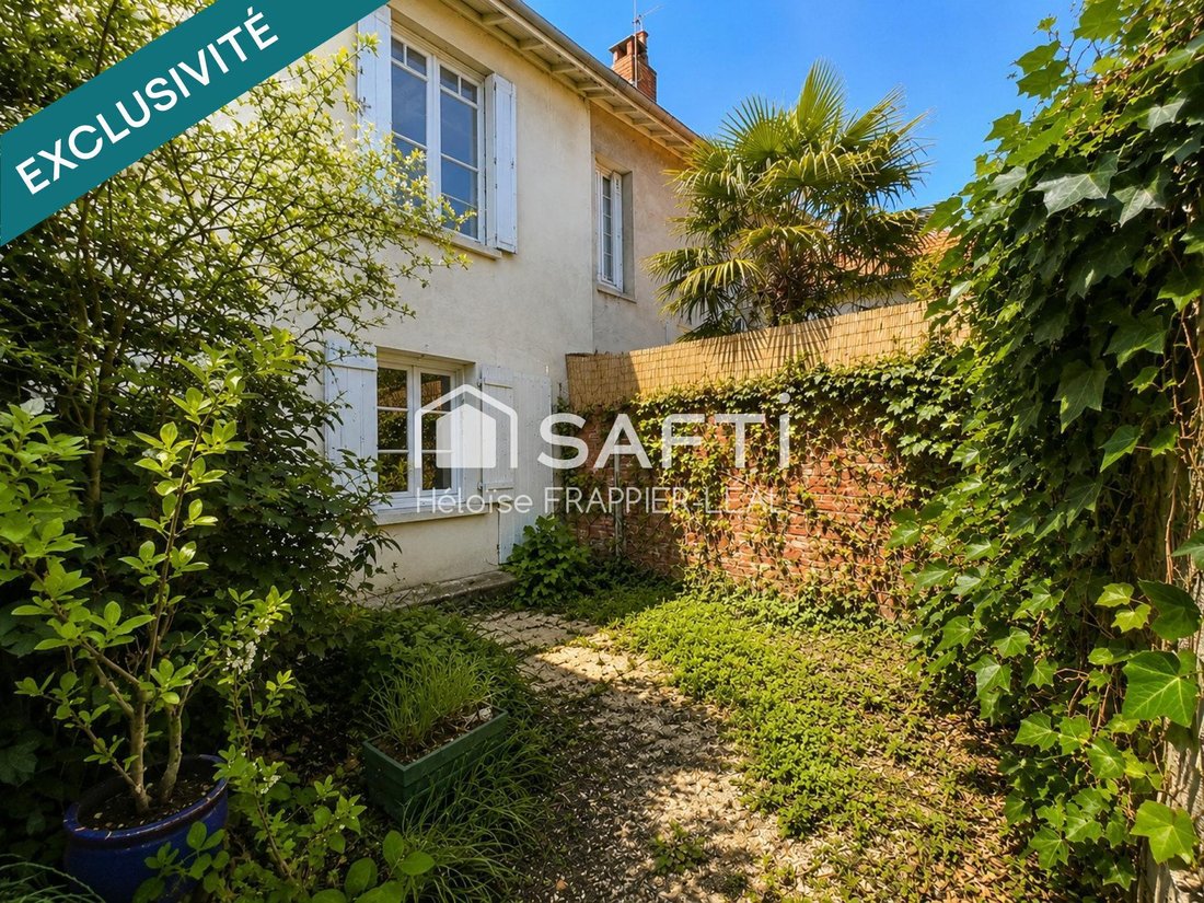 House in Talence, Nouvelle-Aquitaine, France 1 - 18083957