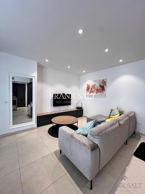 Apartment in Saint Julian's, Malta 4 - 18081555