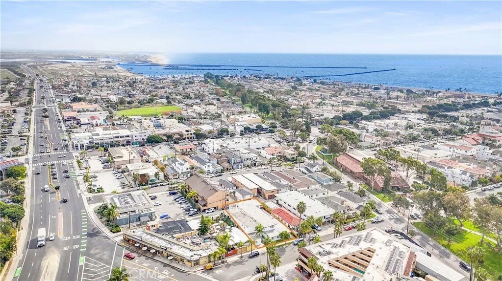 Seal Beach, California, United States 3 - 16742611