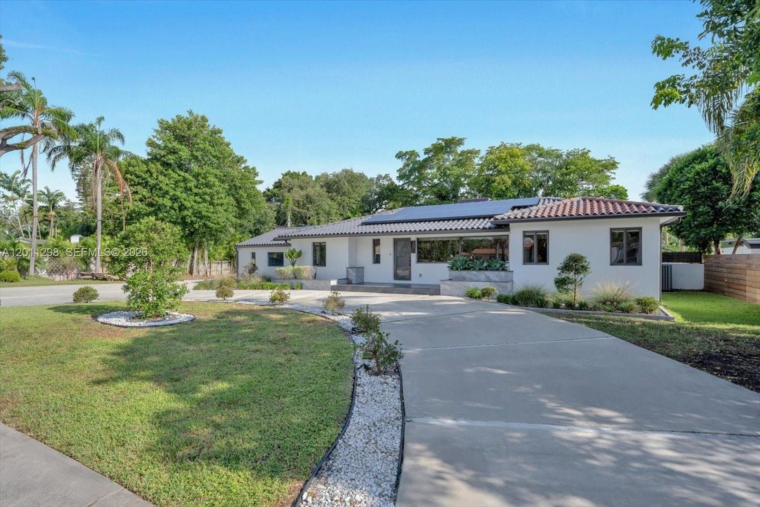 House in Miami, Florida, United States 1 - 17887549