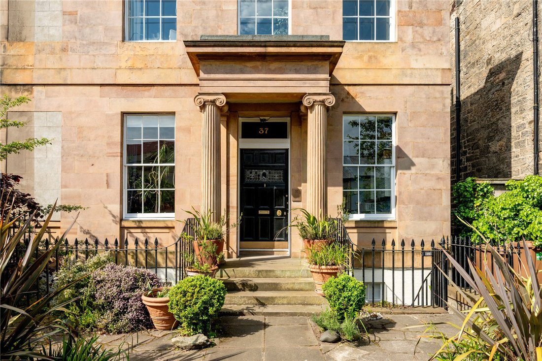 House in Inverleith, Edinburgh County, Scotland 2 - 18082567