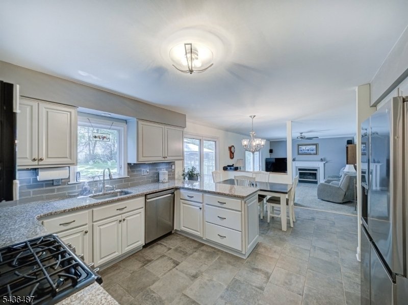 House in Lebanon, New Jersey, United States 5 - 18089311