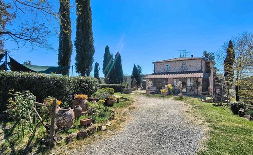 Country House in Volterra, Tuscany, Italy 1
