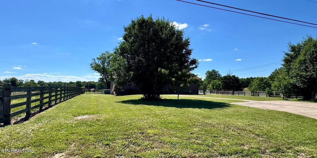 House in Clarkrange, Tennessee, United States 5 - 18086937