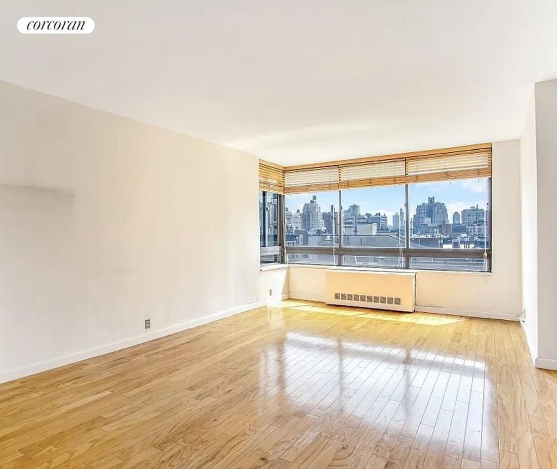 Condo in New York, New York, United States 2 - 18087159