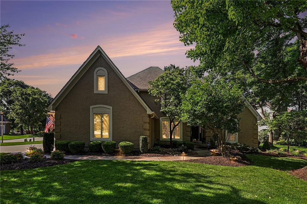 House in Overland Park, Kansas, United States 2 - 18088445