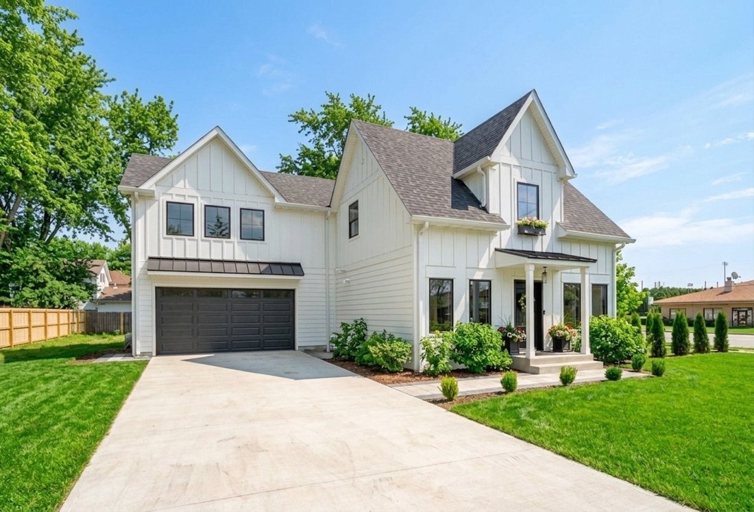 House in Downers Grove, Illinois, United States 1 - 18086260