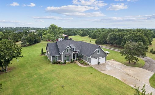 House in Choctaw, Oklahoma, United States 1