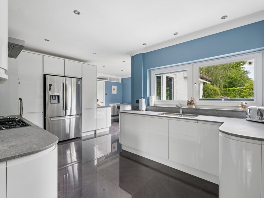House in Amersham, England 4 - 18087369