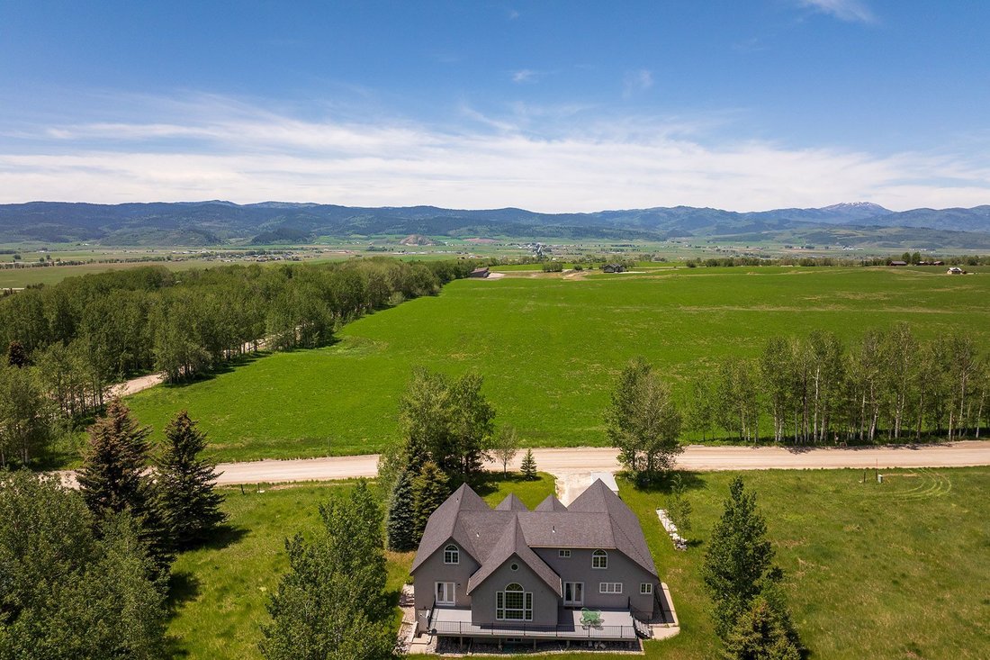 House in Thayne, Wyoming, United States 4 - 18082814
