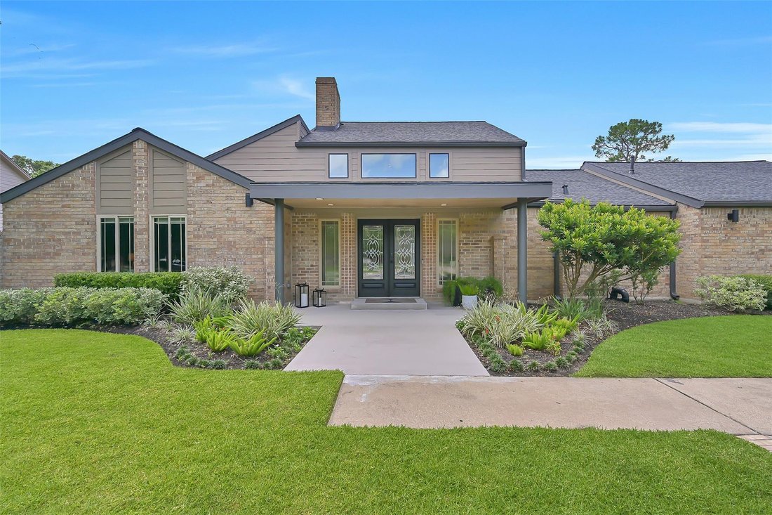 House in Friendswood, Texas, United States 1 - 18086151