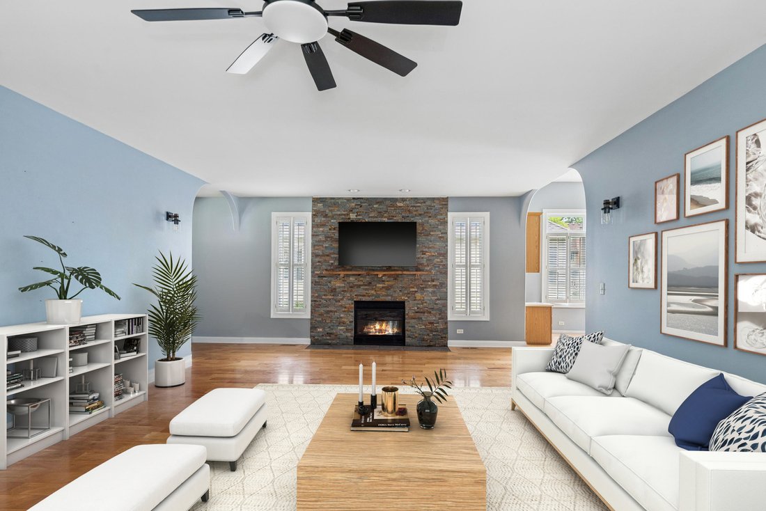 House in Gurnee, Illinois, United States 5 - 18086289