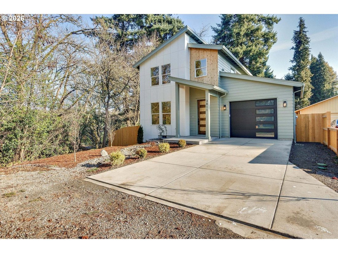 House in Vancouver, Washington, United States 2 - 18084039