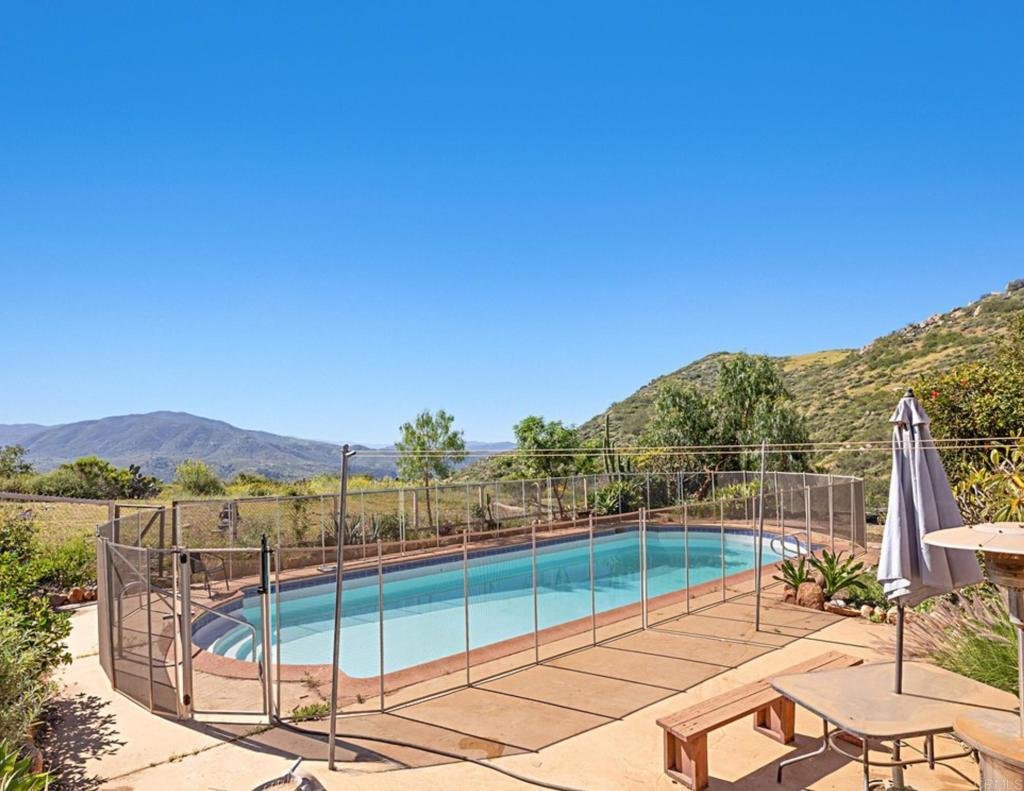House in El Cajon, California, United States 5 - 18080843