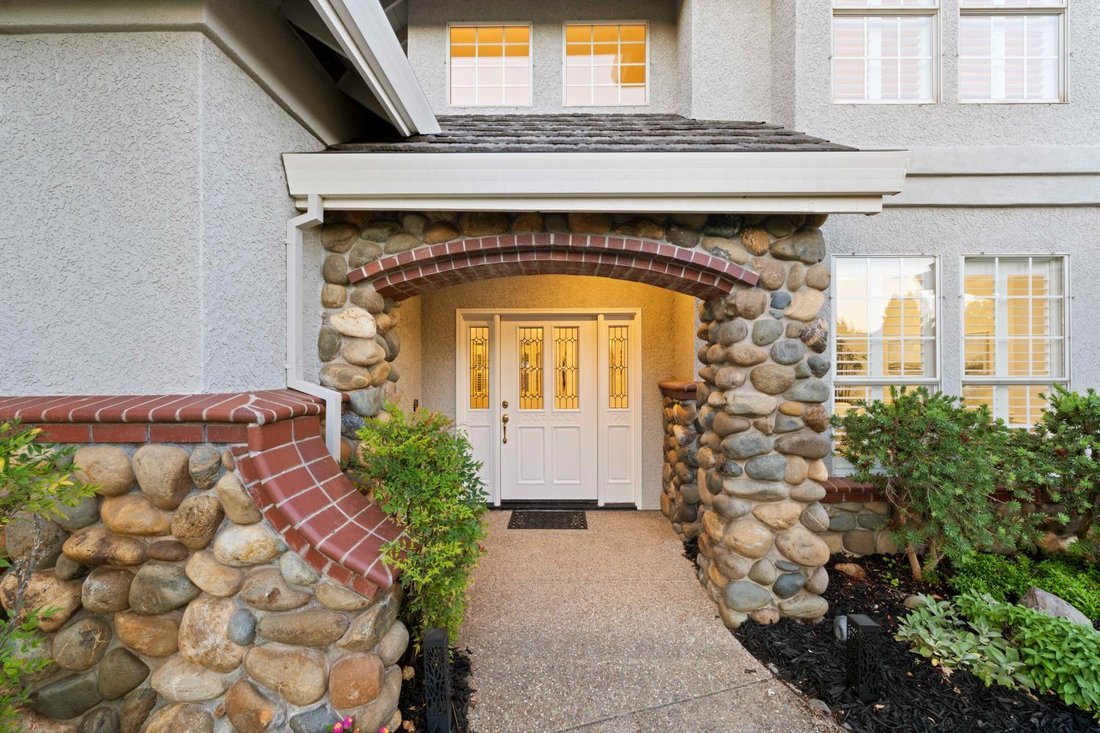 House in Granite Bay, California, United States 5 - 18086099