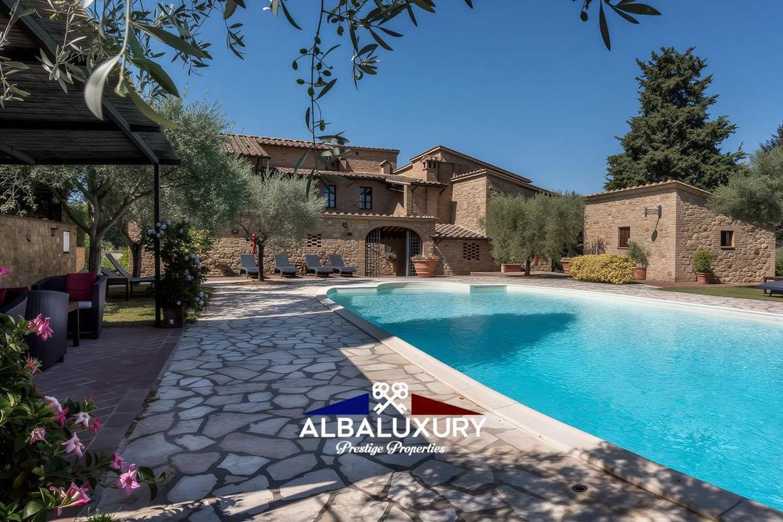 Villa in Montepulciano, Tuscany, Italy 2 - 18086139