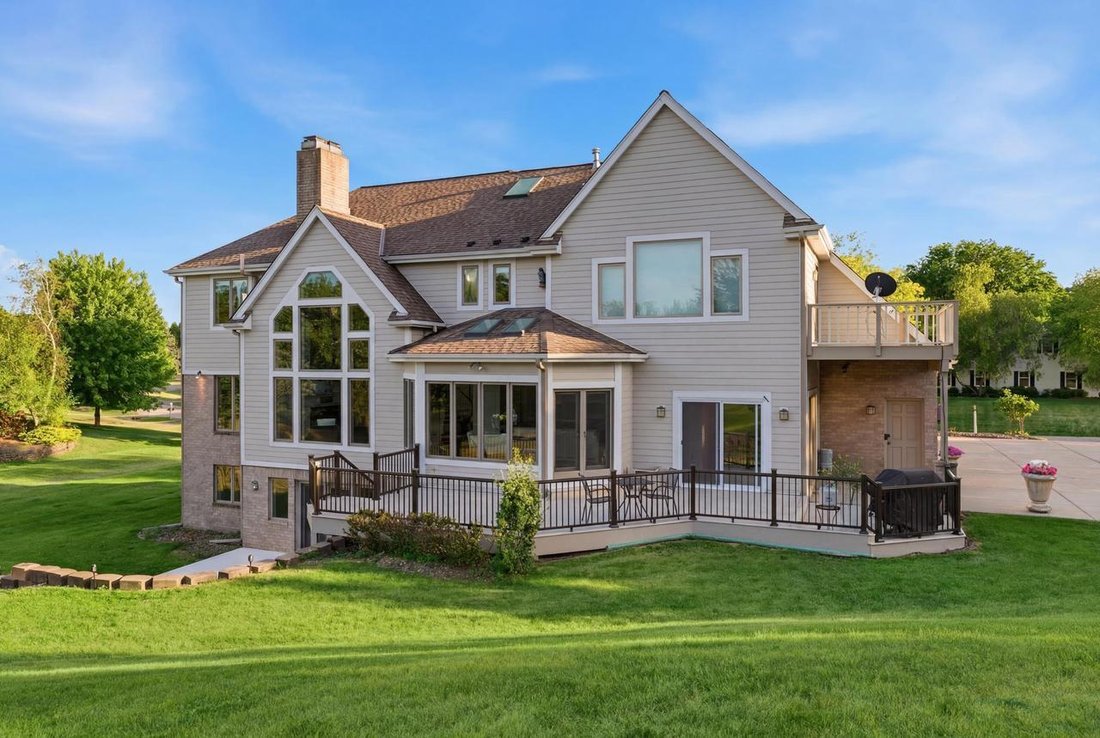 House in Pewaukee, Wisconsin, United States 5 - 18086386