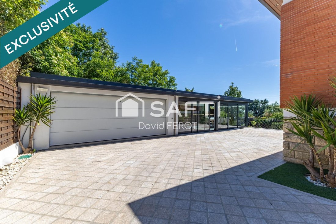 House in Centre, Brunoy, France 3 - 18084025