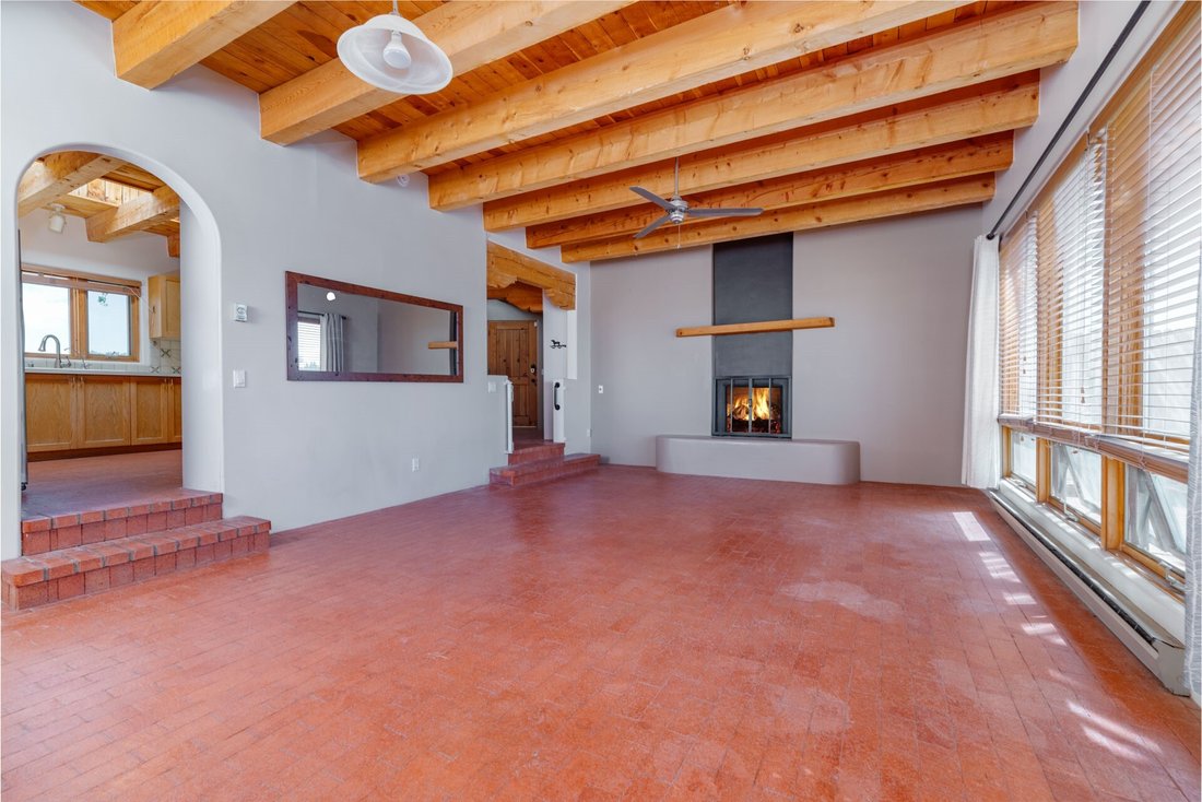 House in Santa Fe, New Mexico, United States 4 - 18084973