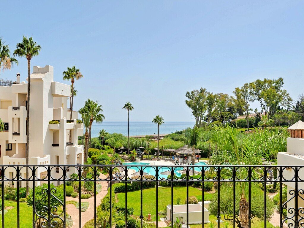 Apartment in Estepona, Andalusia, Spain 1 - 18086548