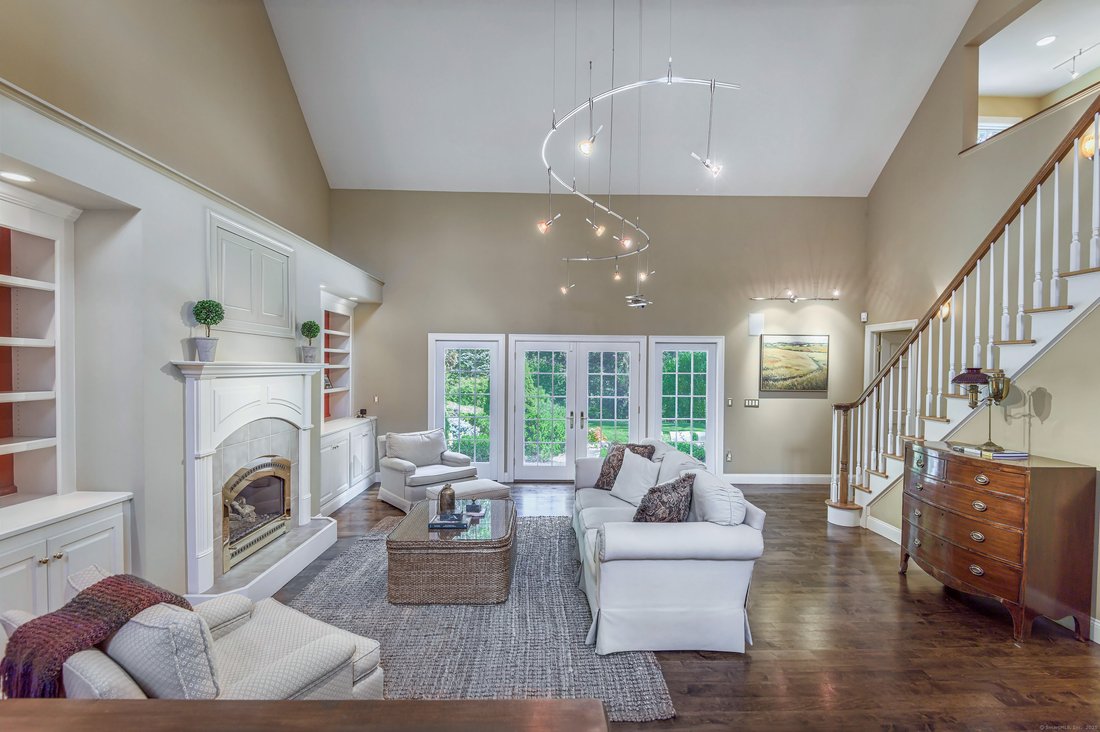 House in Danbury, Connecticut, United States 4 - 18081454