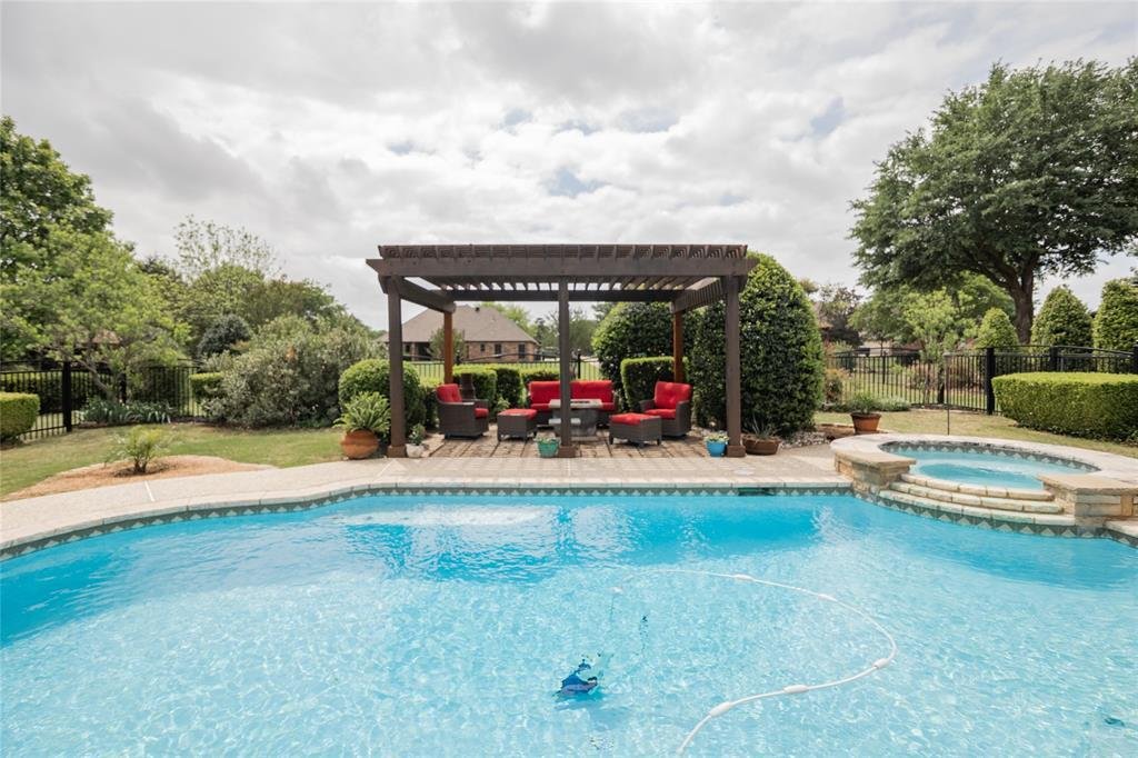 House in Waxahachie, Texas, United States 1 - 18087144