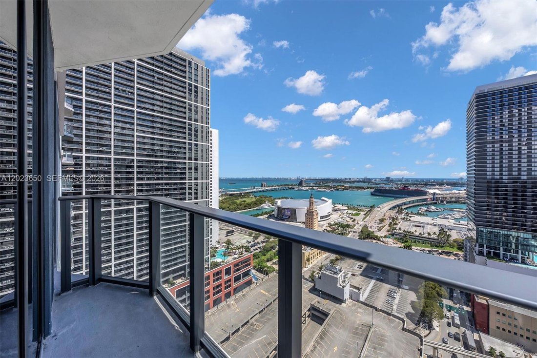 Condo in Miami, Florida, United States 5 - 18081130