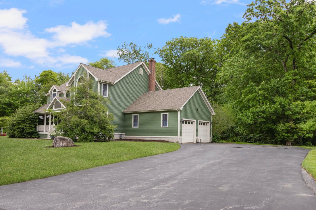 House in Barrington, Rhode Island, United States 1 - 18083078