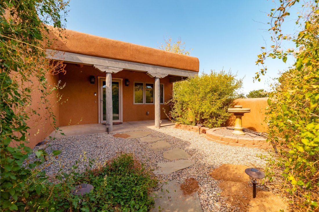 House in Santa Fe, New Mexico, United States 1 - 18084973