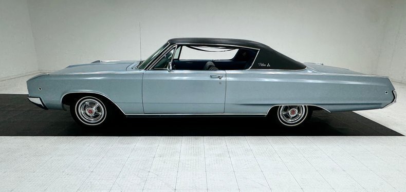 Coupe in Morgantown, United States 2 - 18089143