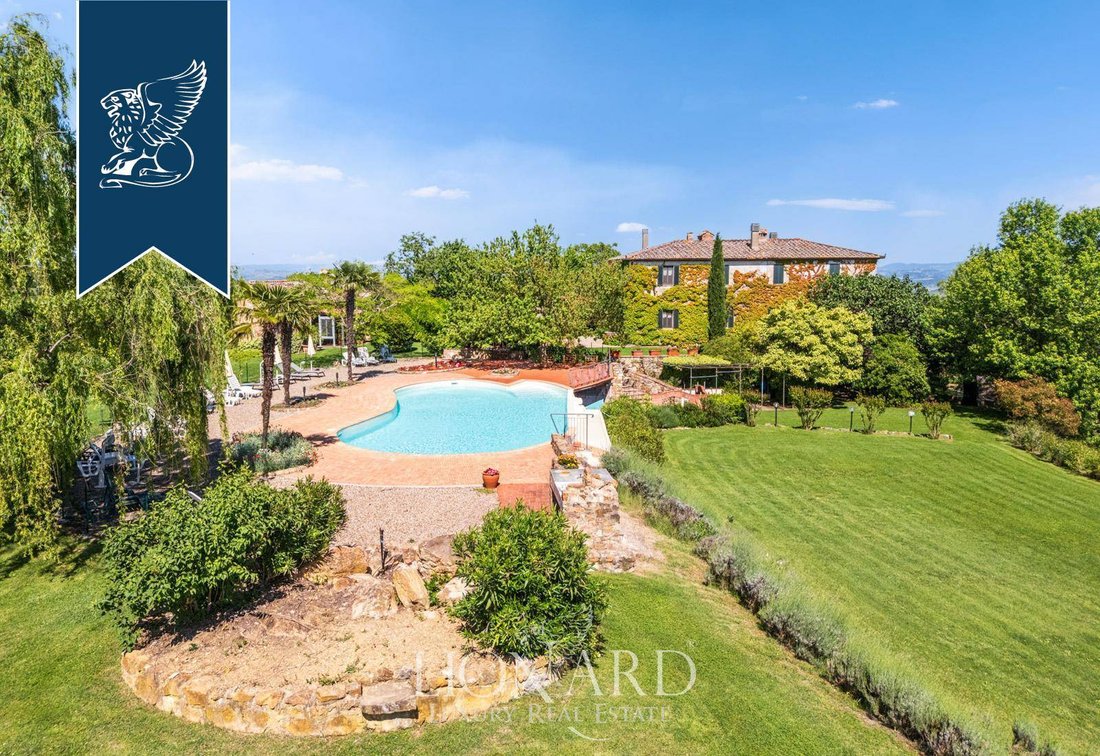 Villa in Murlo, Tuscany, Italy 4 - 16948849