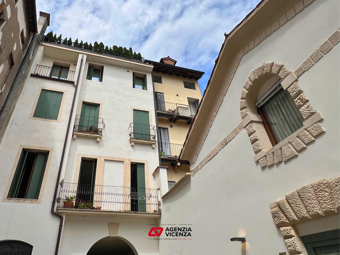 Apartment in Center, Vicenza, Veneto 5 - 18087544