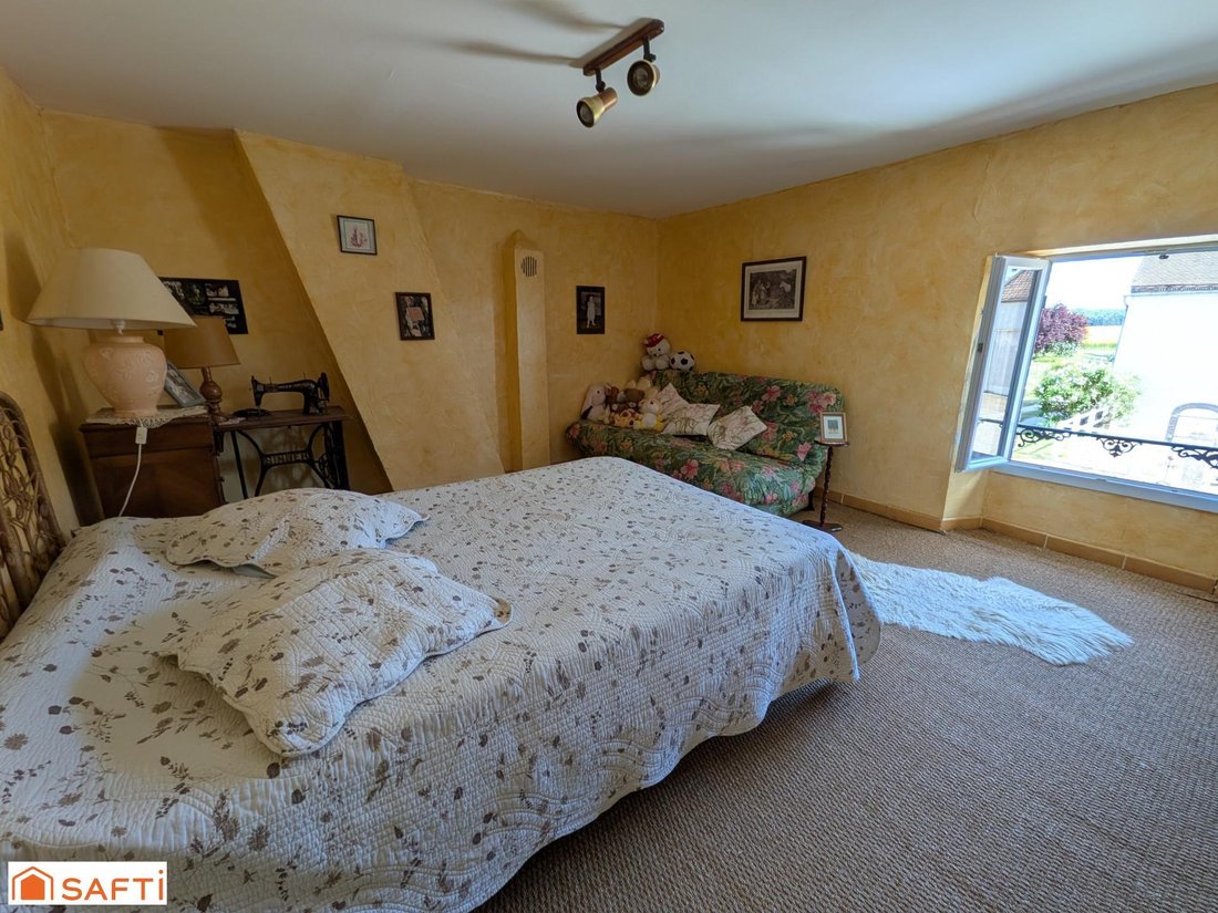 House in Chaumot, Bourgogne – Franche-Comté, France 3 - 18084021