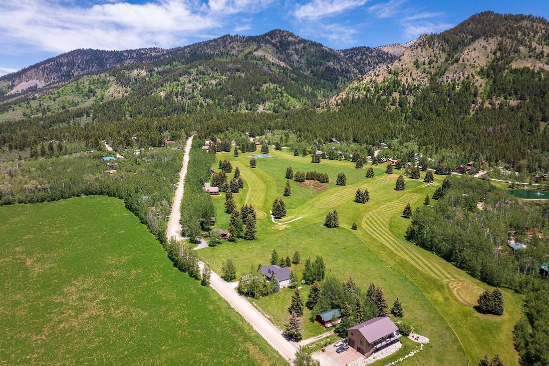 House in Thayne, Wyoming, United States 5 - 18082814
