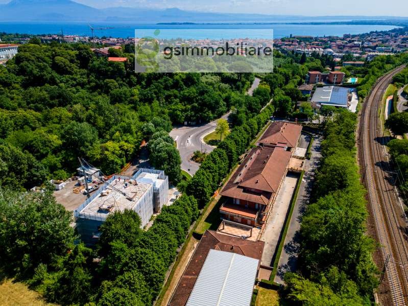 Estate in Desenzanino, Desenzano del Garda, Lombardy 2 - 17497817
