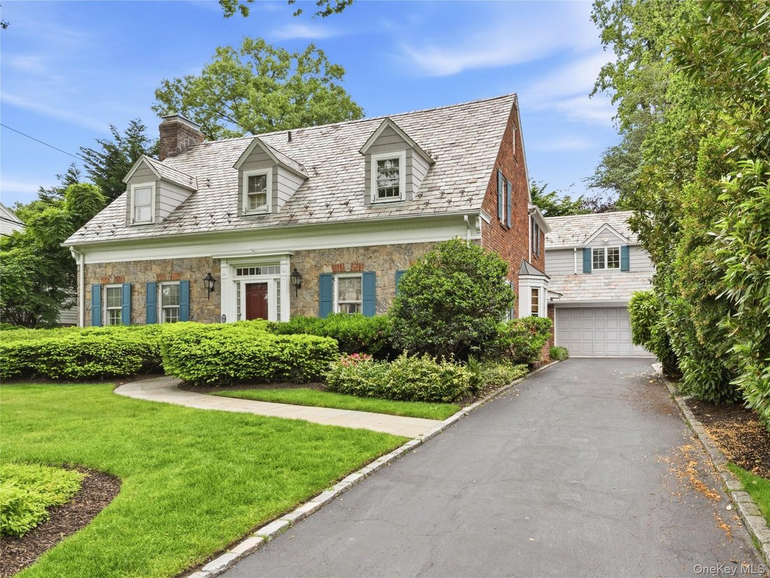 House in Manhasset, New York, United States 3 - 18086771