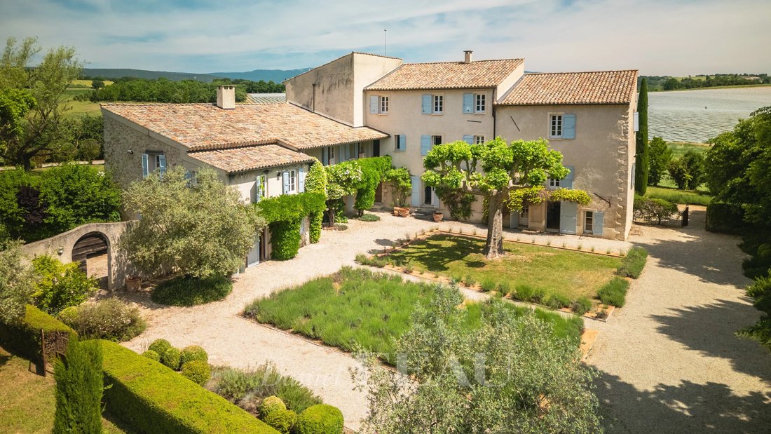 Country House in Forcalquier, Provence-Alpes-Côte d'Azur, France 2 - 18083307