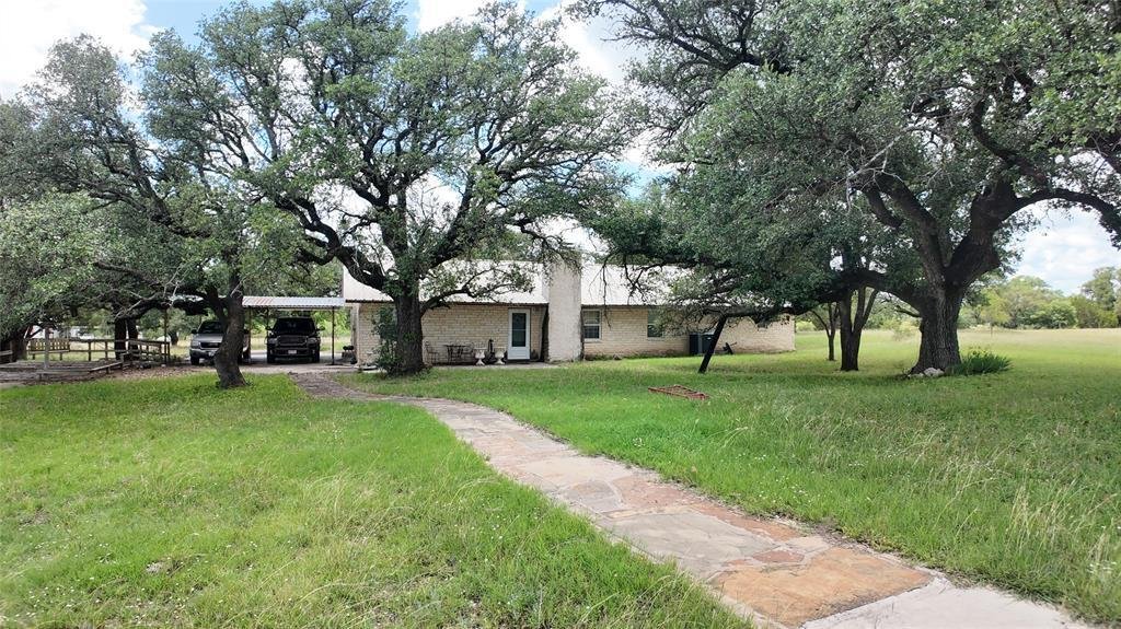 House in Mullin, Texas, United States 5 - 18057508