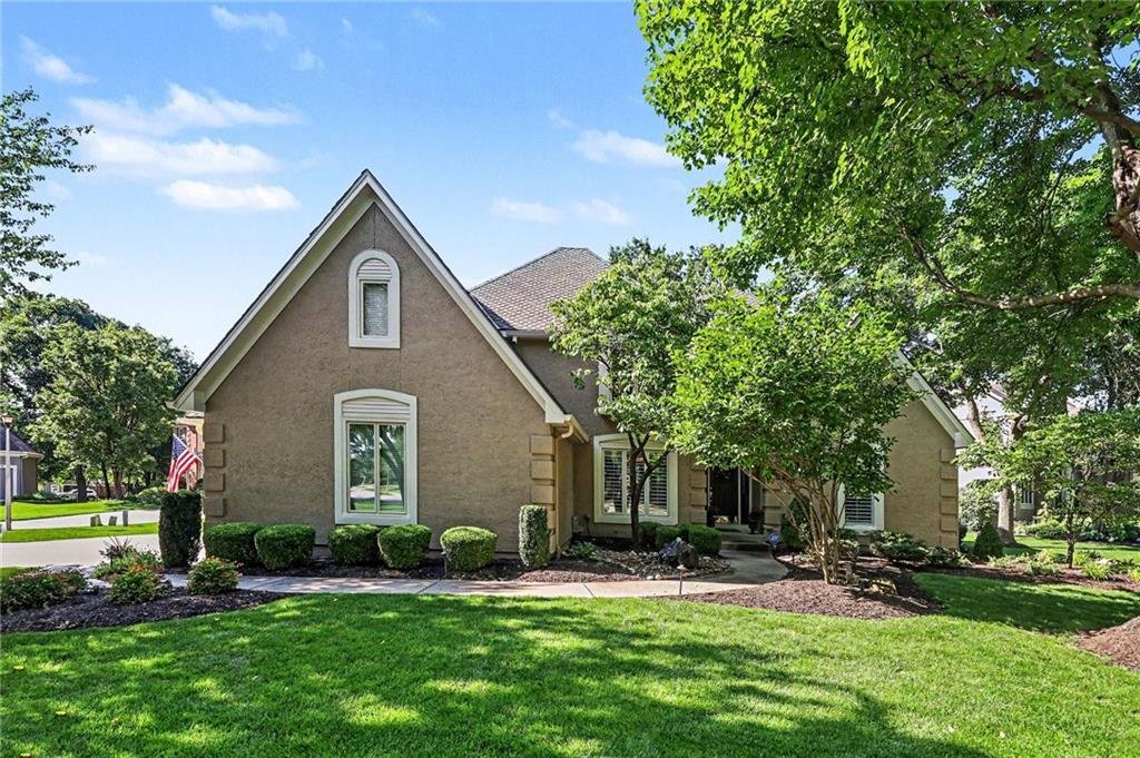 House in Overland Park, Kansas, United States 3 - 18088445