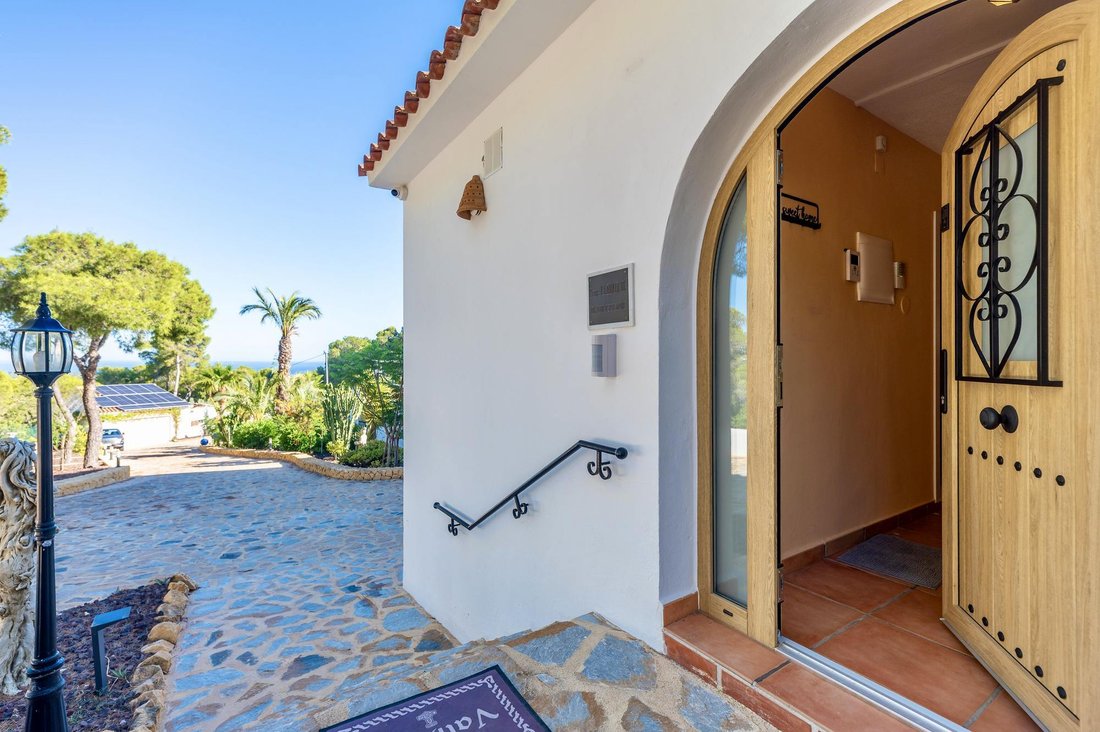 Villa in Altea, Valencian Community, Spain 4 - 18081408