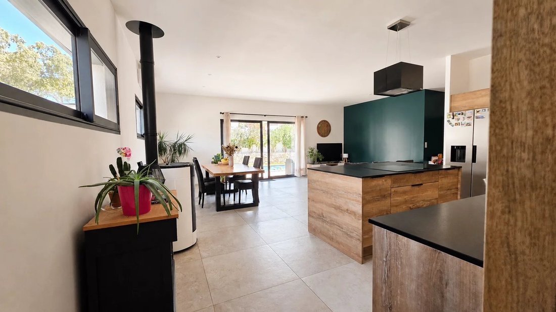 House in Zone Urbaine, Lambesc, France 4 - 18084547