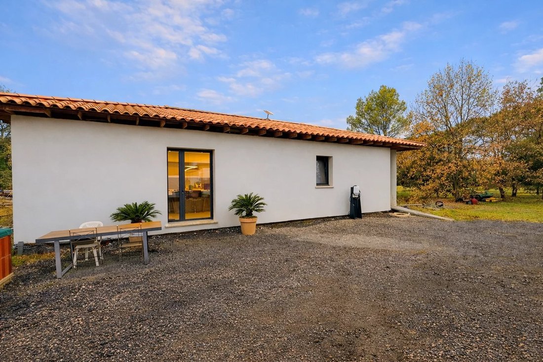 House in Rognes, Provence-Alpes-Côte d'Azur, France 1 - 18084501