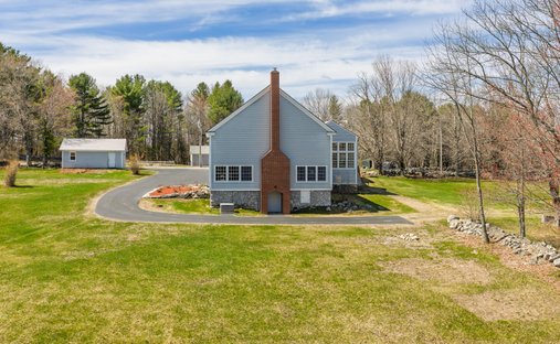 House in Otisfield, Maine, United States 1