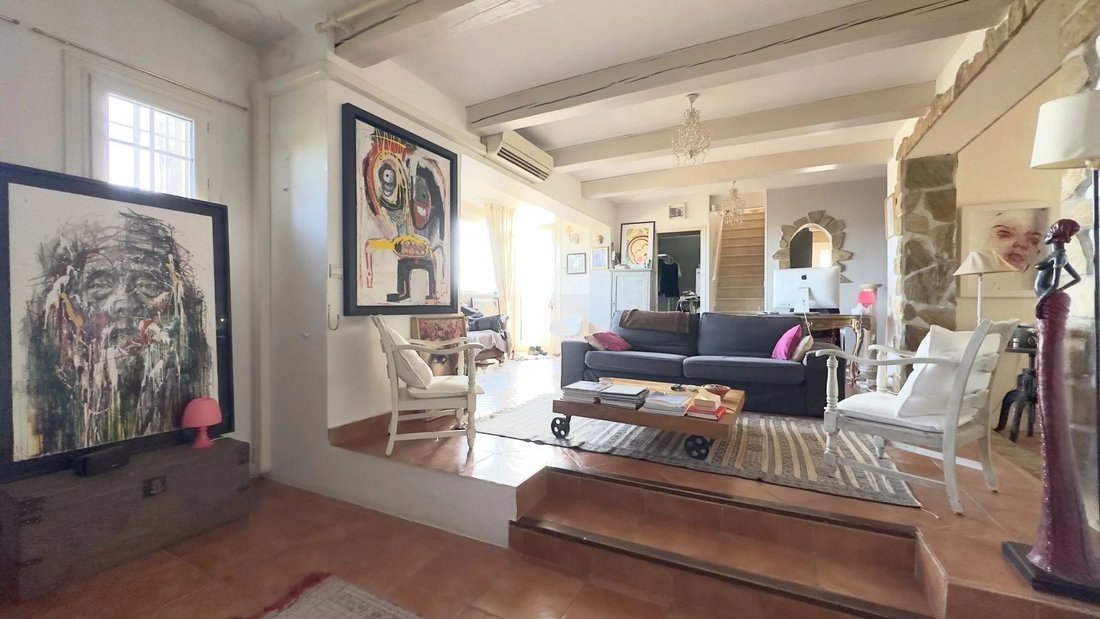 Villa in La Millière, Marseille, Provence-Alpes-Côte d'Azur 5 - 18084652