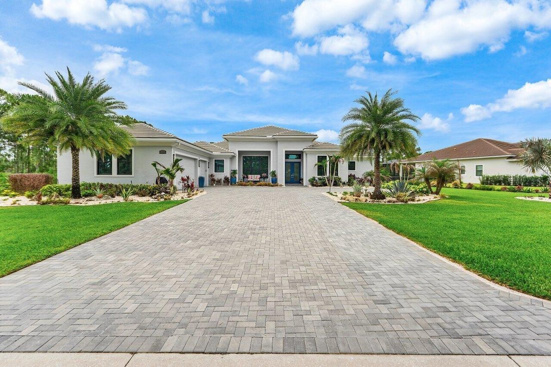 House in Palm City, Florida, United States 1 - 18086323