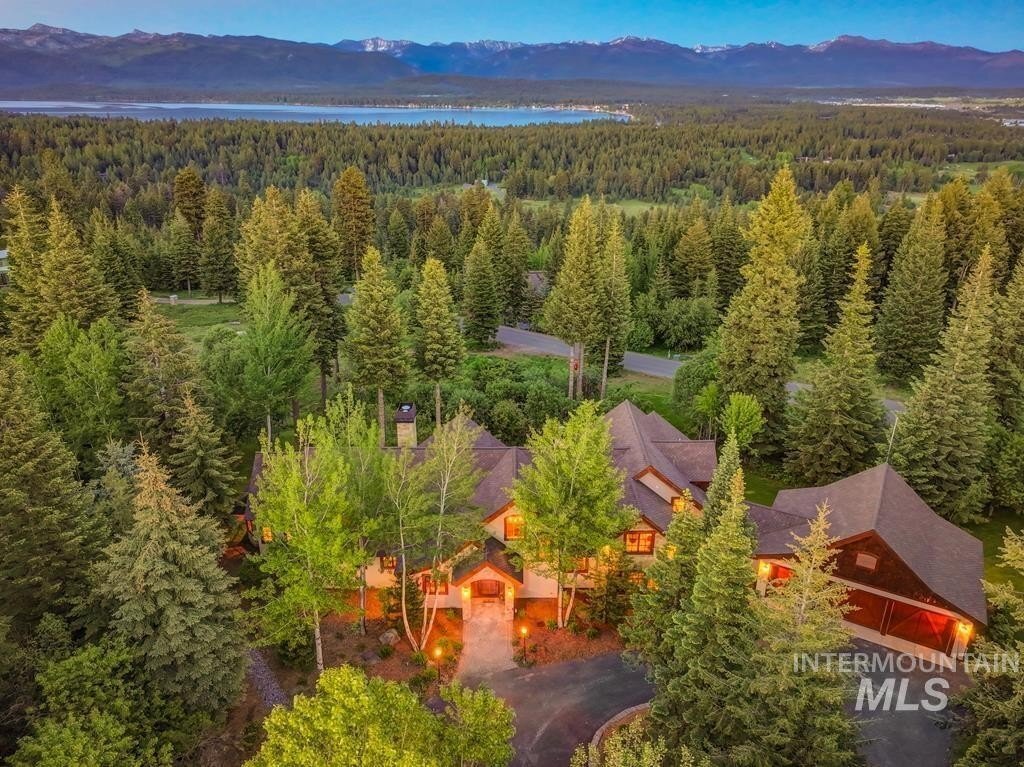 McCall, Idaho, United States 2 - 18089761
