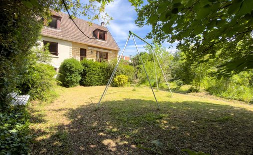 House in Les Pavillons-sous-Bois, Ile-de-France, France 1