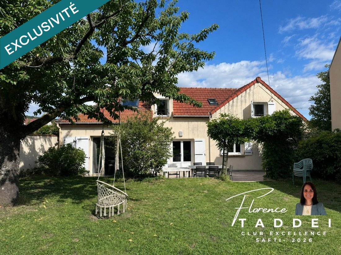 House in Gif-sur-Yvette, Ile-de-France, France 1 - 18083997