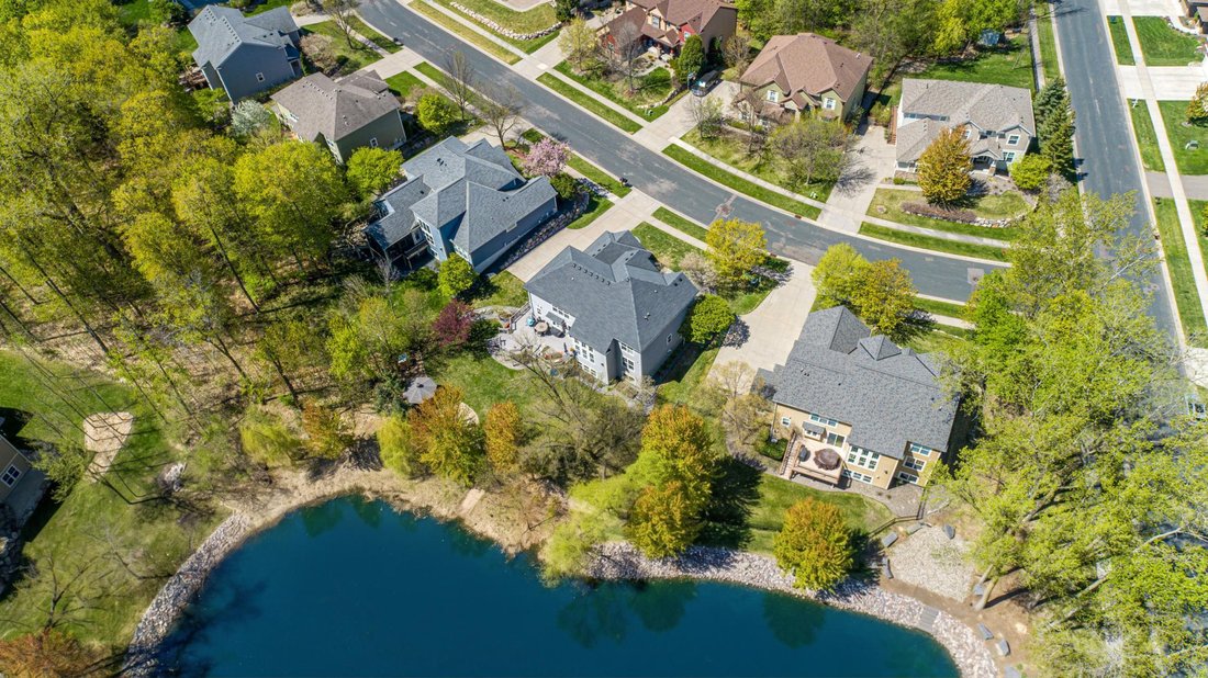 House in Maple Grove, Minnesota, United States 2 - 18089171