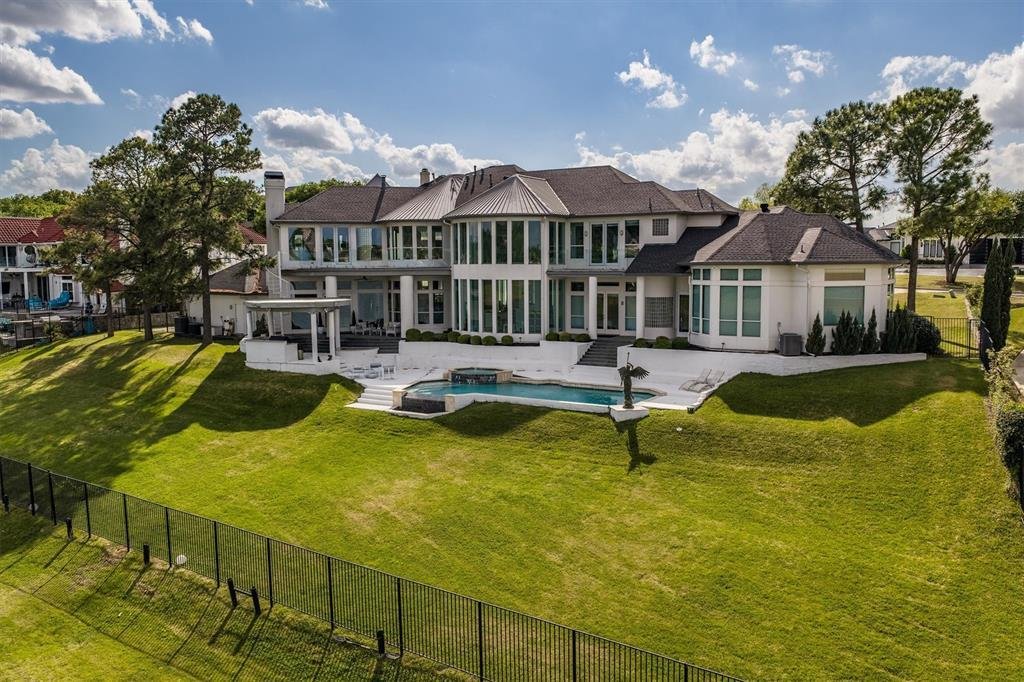 House in Lewisville, Texas, United States 2 - 18089725